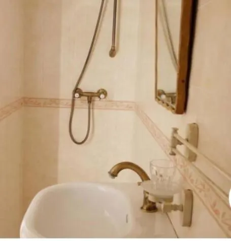 La Piccola Bellezza 피스티치